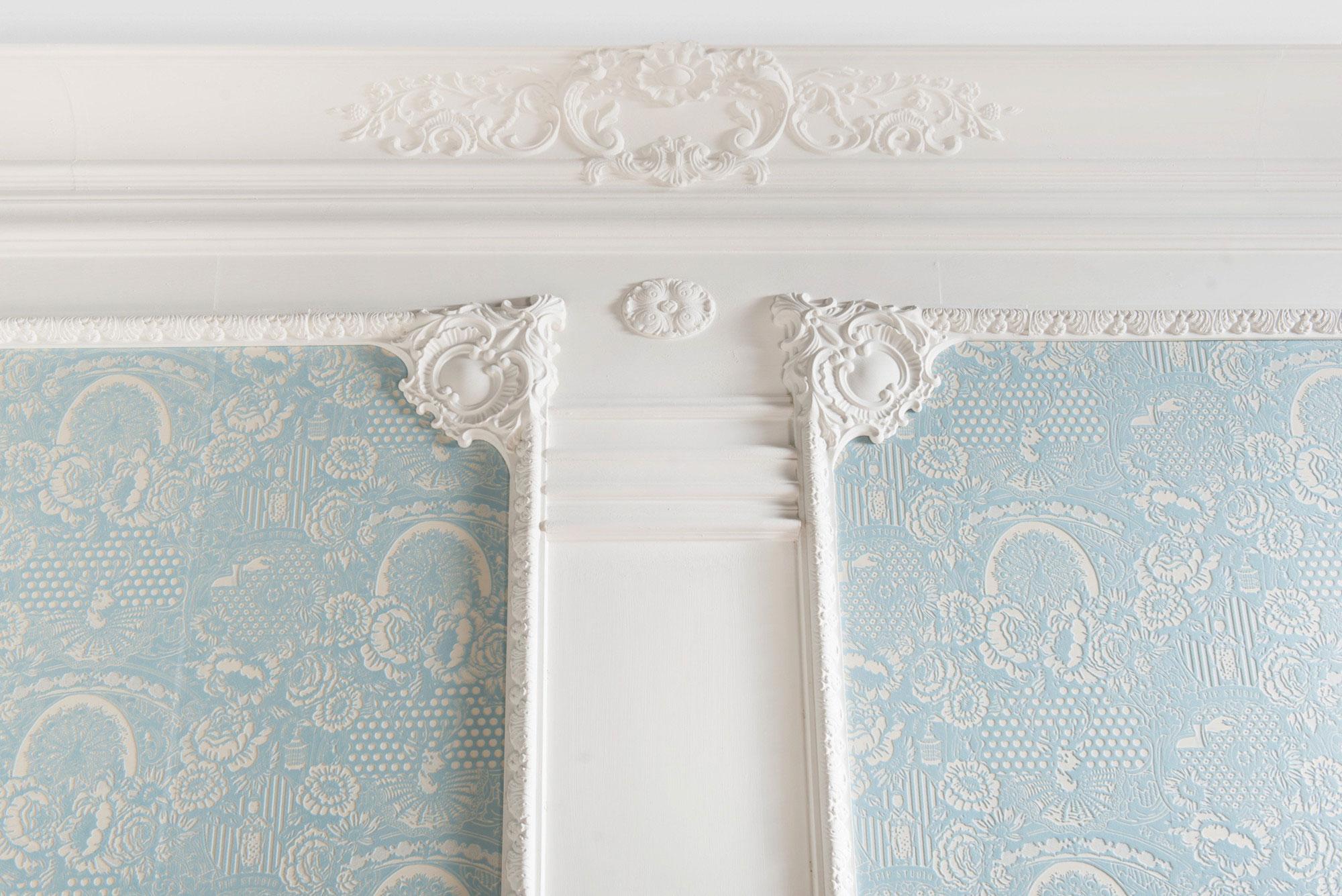 Orac Decor Crown Moulding - Primed White High Density Polyurethane, 3-7/8in X 78in, Pack Of 2