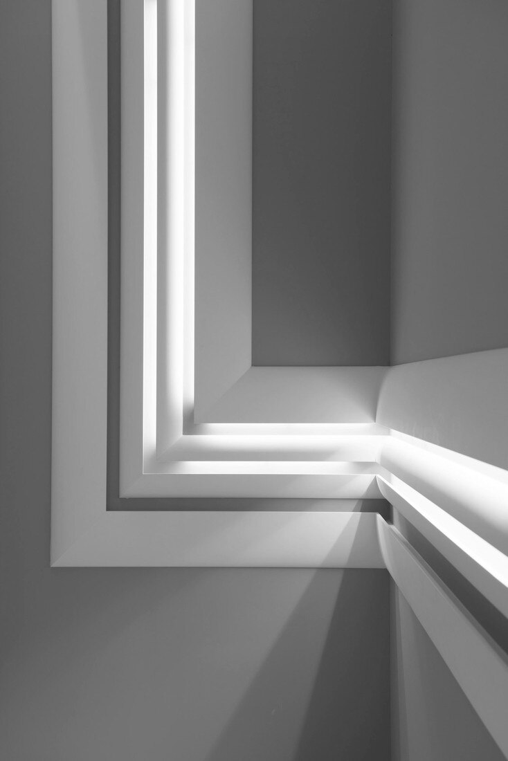 Orac Decor | Purotouch High Density Polyurethane Moulding for Indirect Lighting | Primed White | 3-1/8in H x 2in Proj x 3-3/4in Face