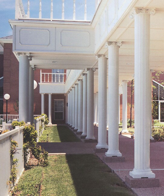 White Standard Capital or Base for 6" Diameter Classic Aluminum Round Fluted Column