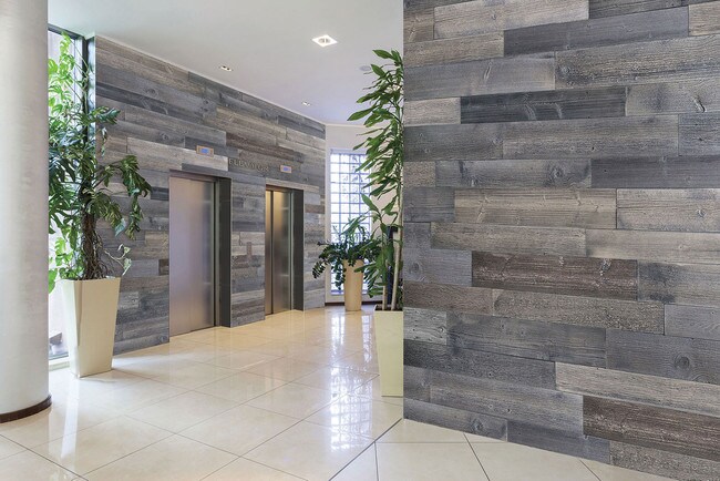 Storm Grey | Urethane Composite | Plank It Wallscapes Wallcovering