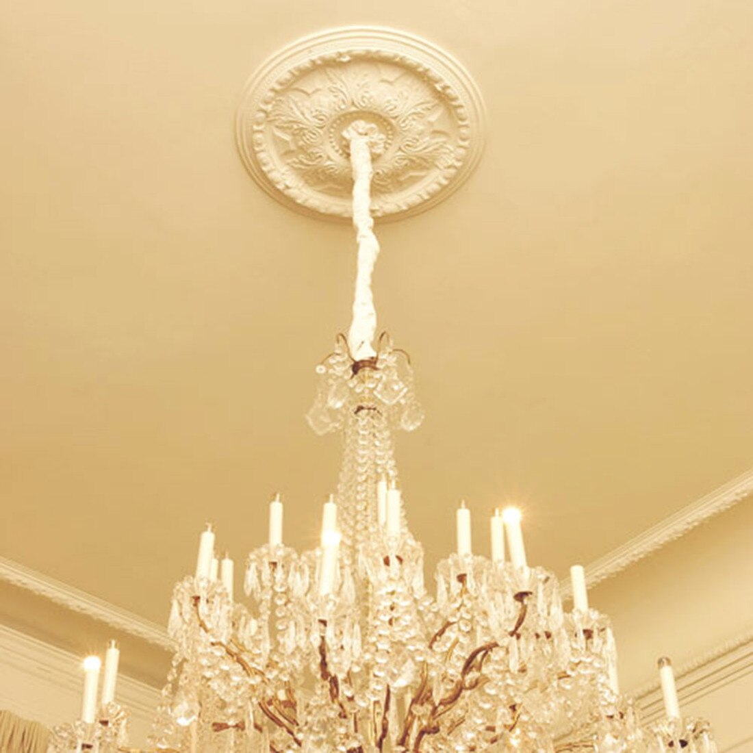 Orac Decor | Purotouch High Density Polyurethane Ceiling Medallion | Primed White | 28in Dia