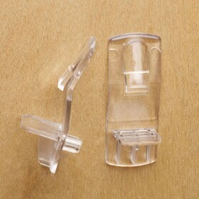 1/2in W x 2in Long | Clear Locking Shelf Rest with 5mm Pin | For 3/4in Shelf Thickness | R25-805-750 Series