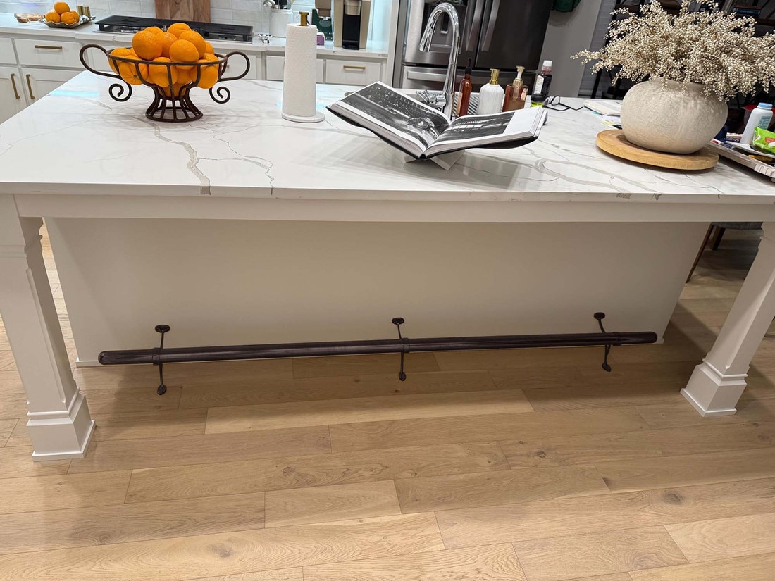Complete Bar Foot Rail Kit With Combination Brackets