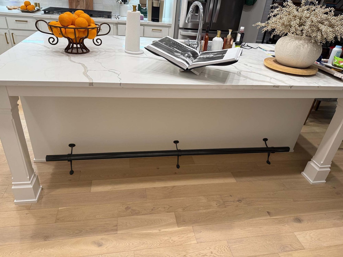 Complete Bar Foot Rail Kit With Combination Brackets